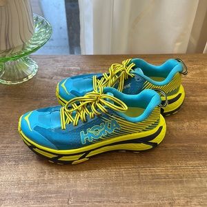 HOKA One One Evo Mafate 2 size 5